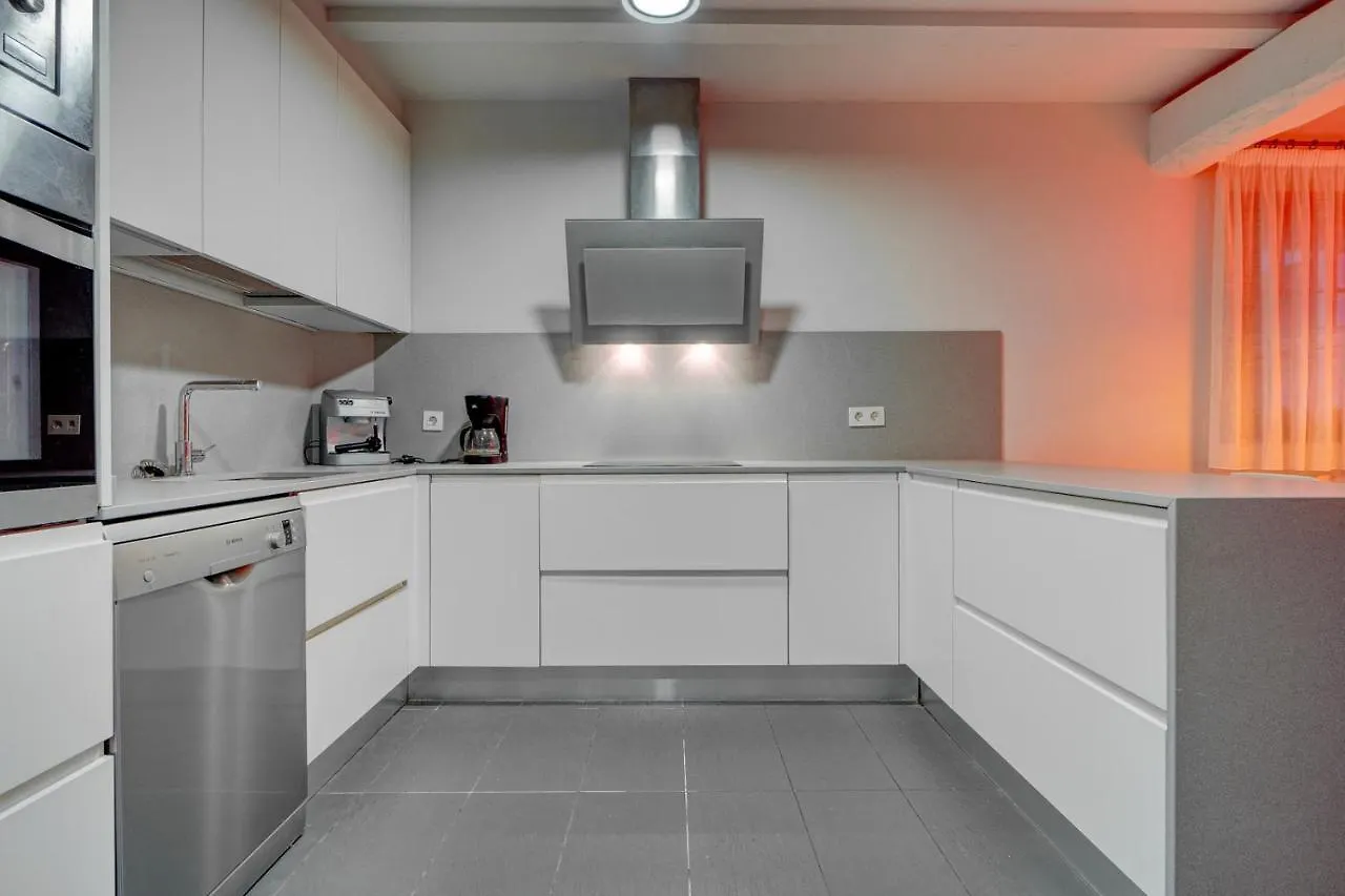 Villa Oasis By Sanse Holidays San Sebastián 0*,  España